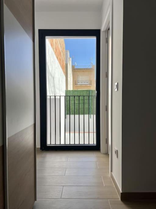 Moderno Apartamento Con Terraza En La Azotea Roses Ngoại thất bức ảnh