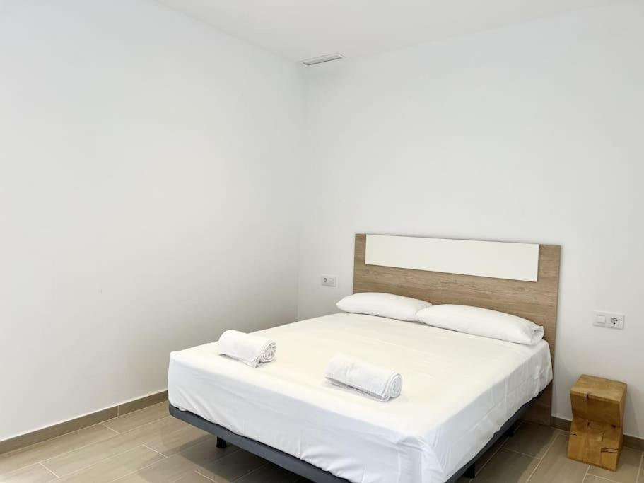 Moderno Apartamento Con Terraza En La Azotea Roses Ngoại thất bức ảnh