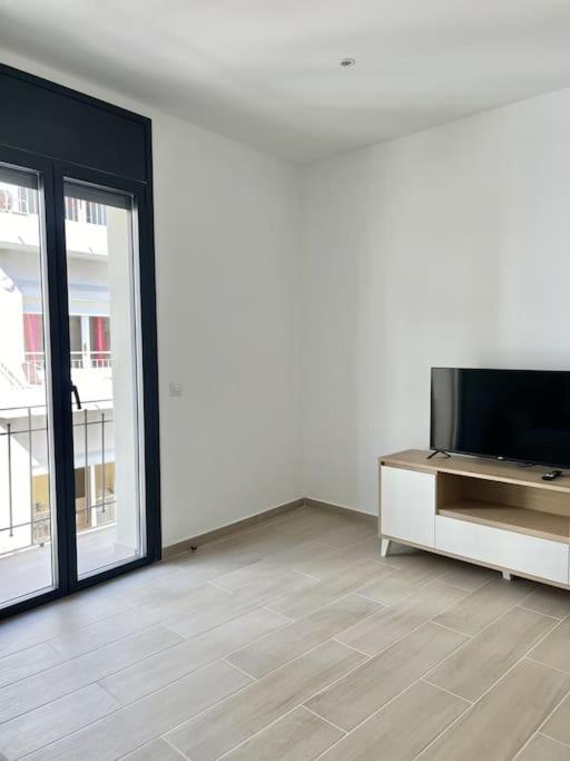 Moderno Apartamento Con Terraza En La Azotea Roses Ngoại thất bức ảnh